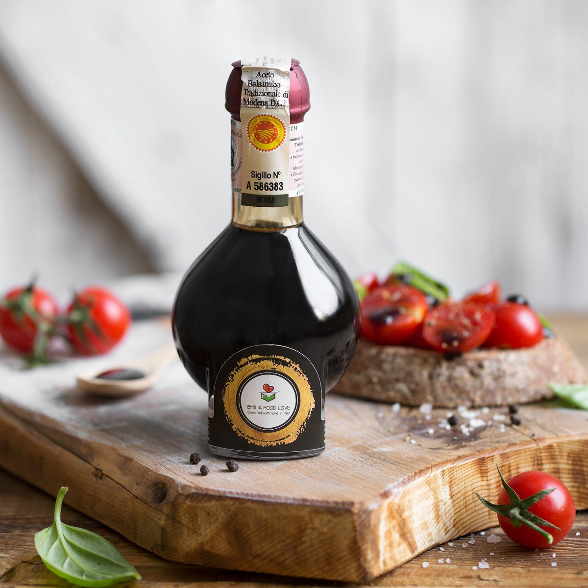 Aceto Balsamico Tradizionale di Modena Affinato e Extravecchio DOP