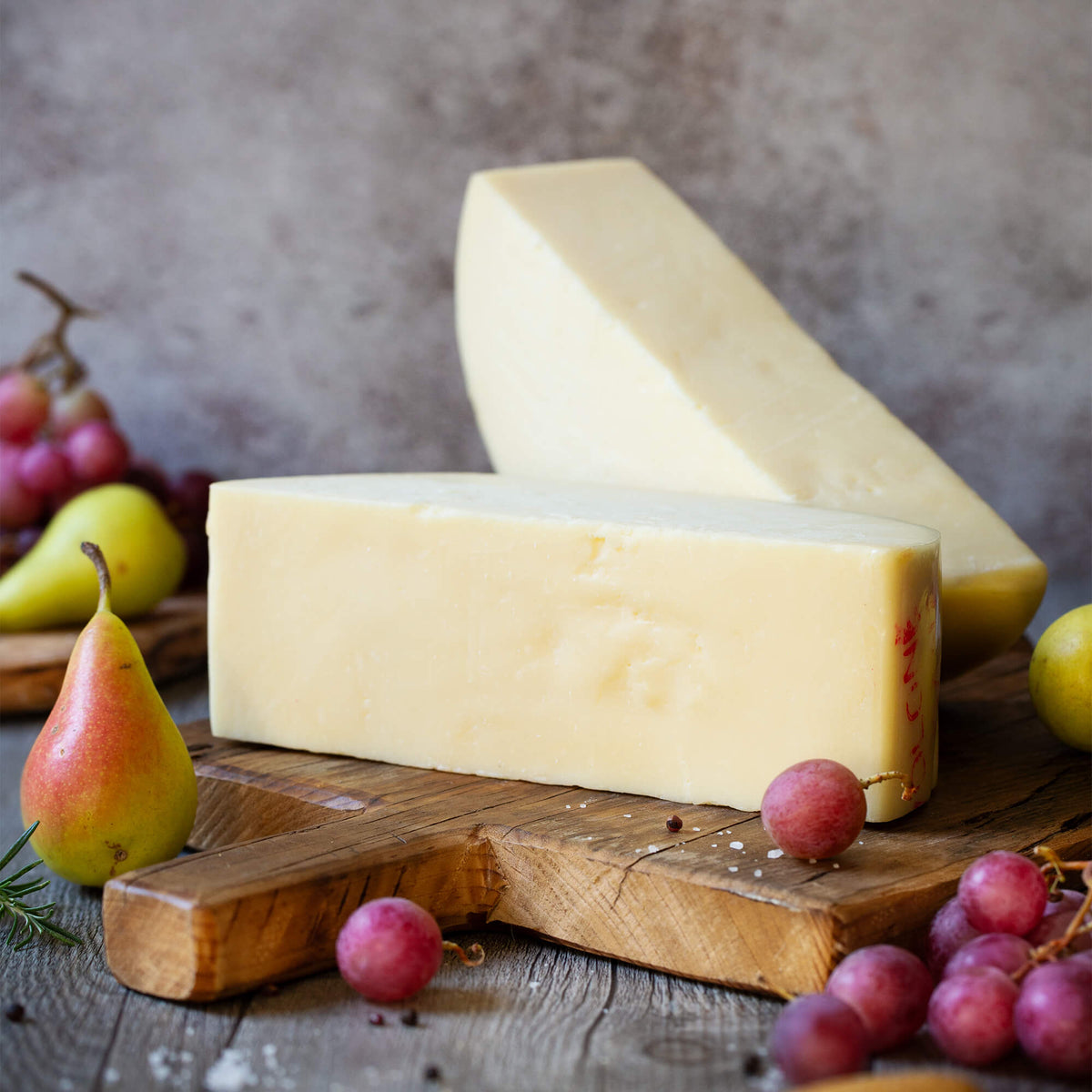 Provolone Dolce e Piccante